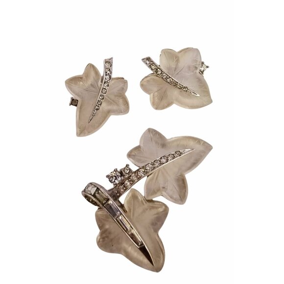 Unique BOUCHER 6426 Frosted Lucite Brooch and 6427 Earring Set (SC104) - Picture 2 of 5